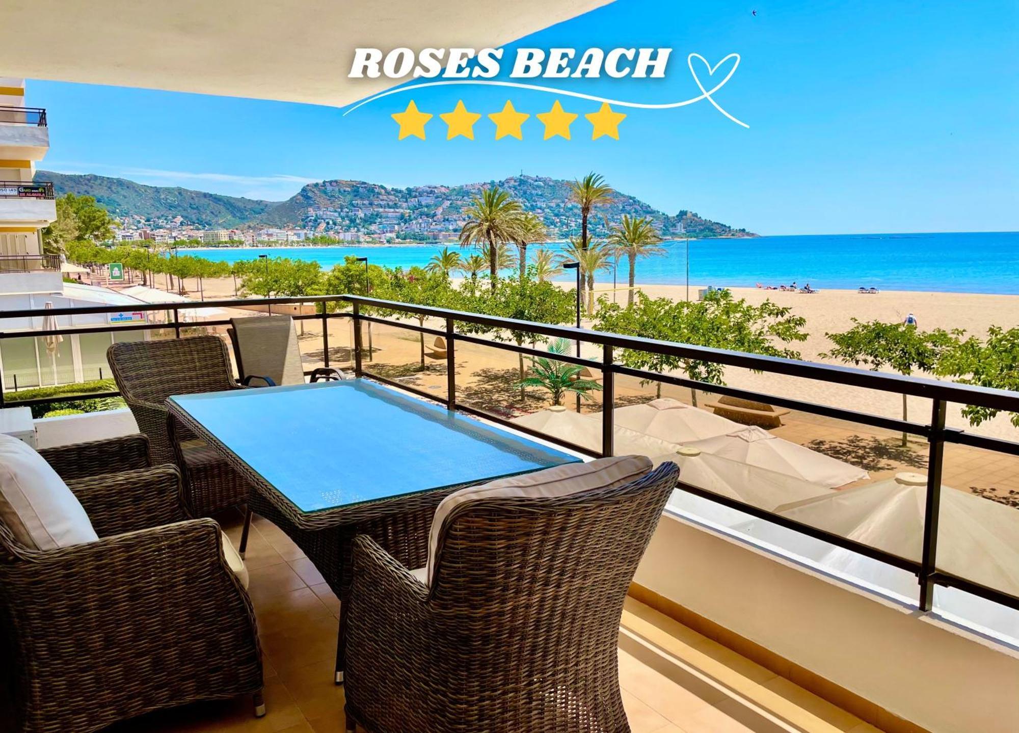 Апартаменты Roses Beach *